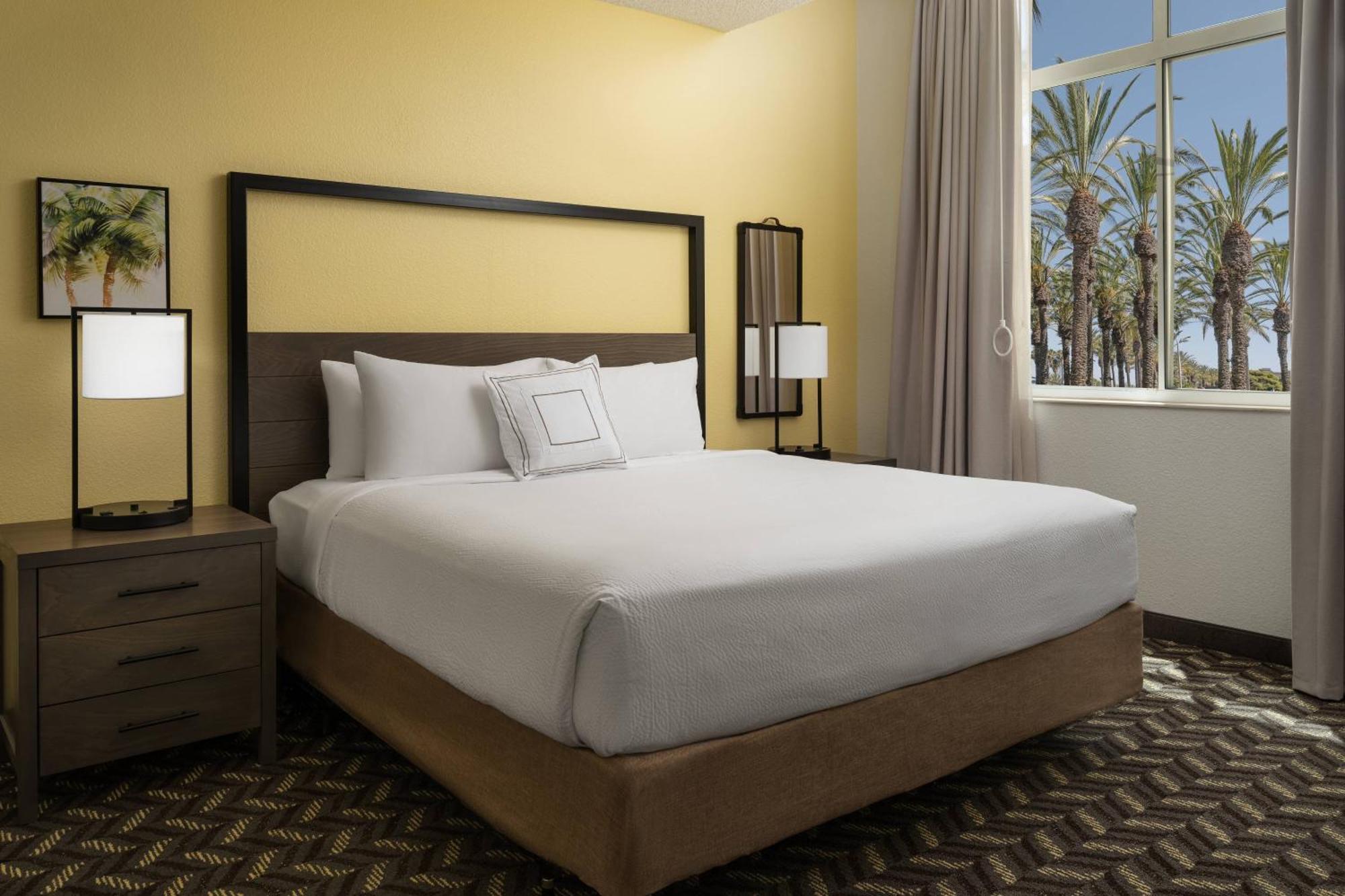 Residence Inn By Marriott Anaheim Resort Area/Гарден Гров Экстерьер фото