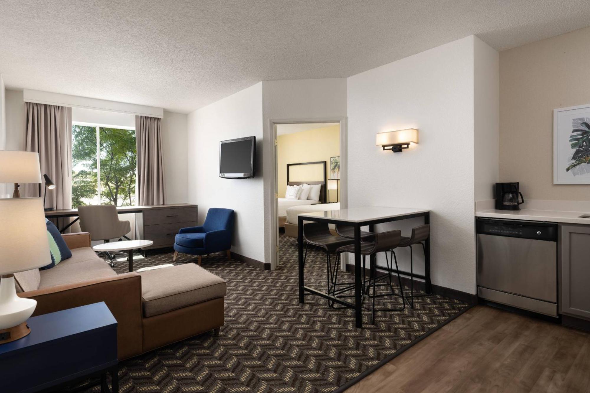 Residence Inn By Marriott Anaheim Resort Area/Гарден Гров Экстерьер фото