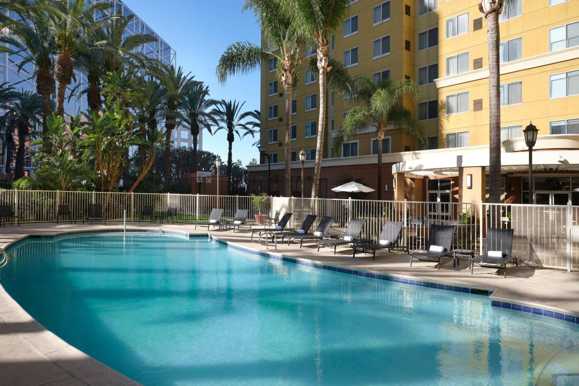 Residence Inn By Marriott Anaheim Resort Area/Гарден Гров Экстерьер фото