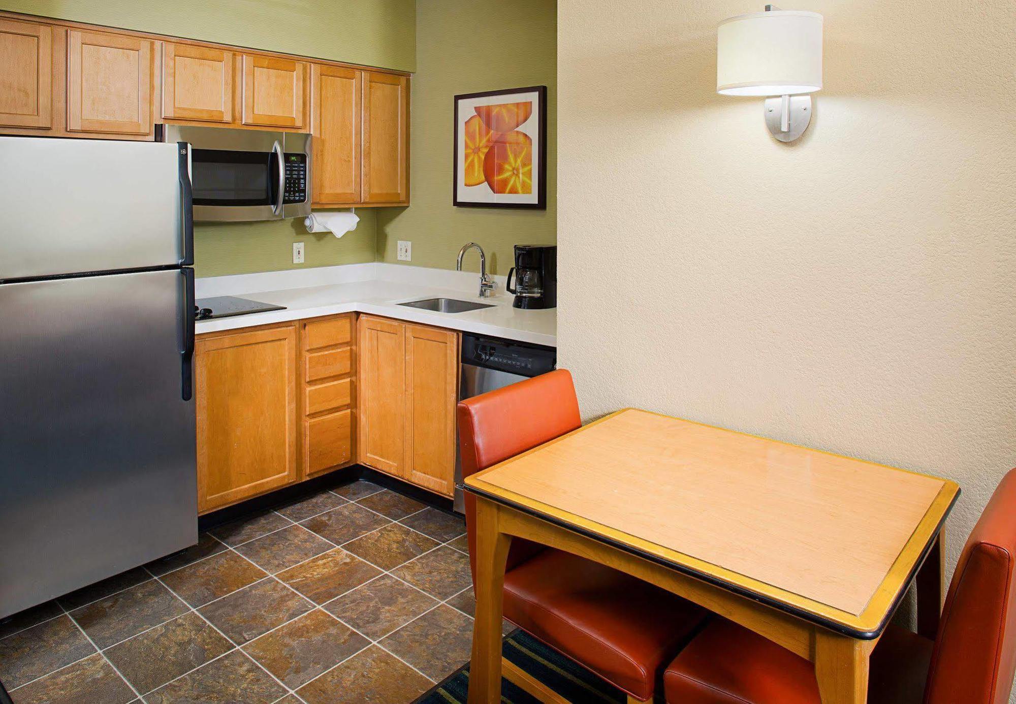Residence Inn By Marriott Anaheim Resort Area/Гарден Гров Экстерьер фото