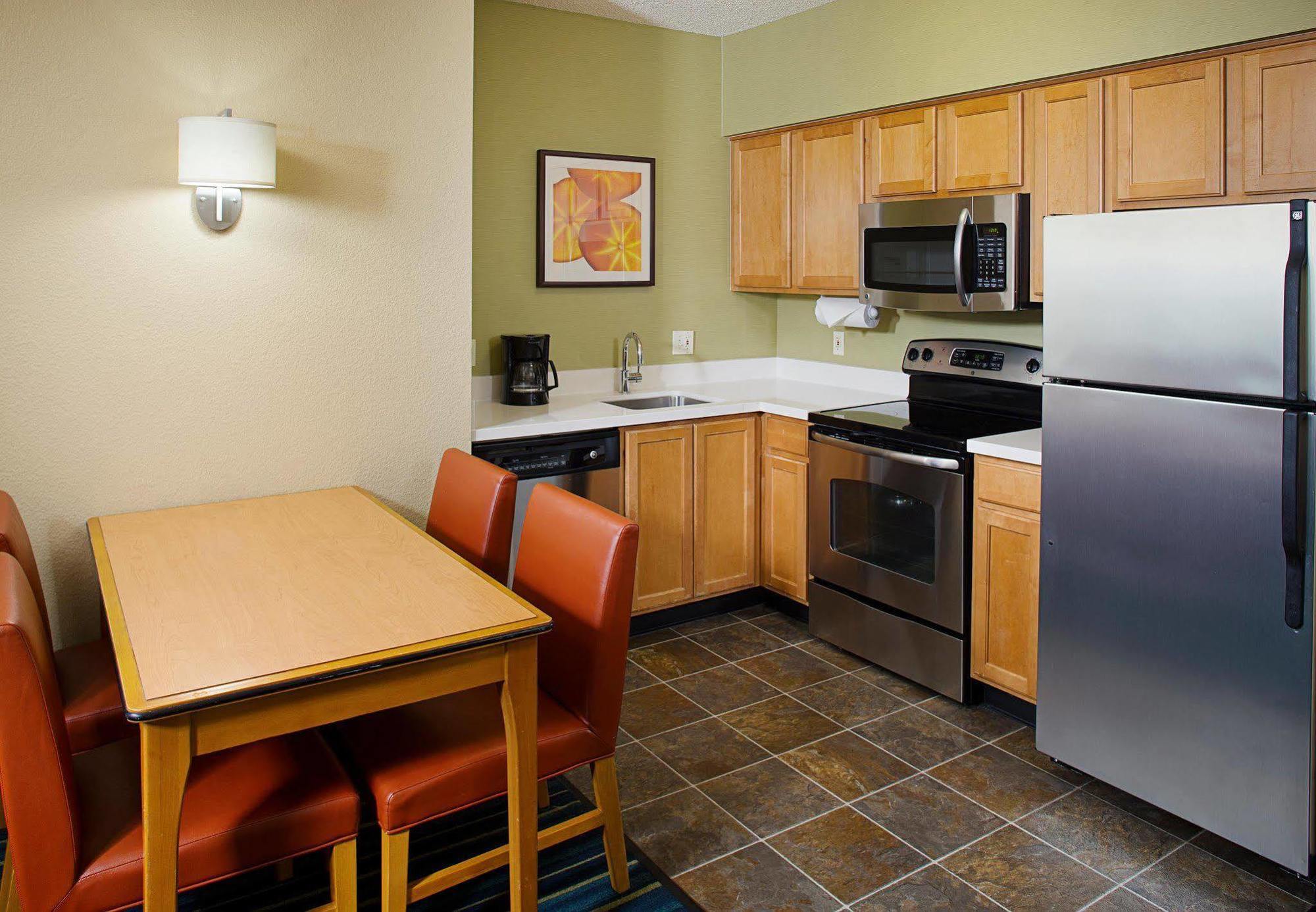 Residence Inn By Marriott Anaheim Resort Area/Гарден Гров Экстерьер фото