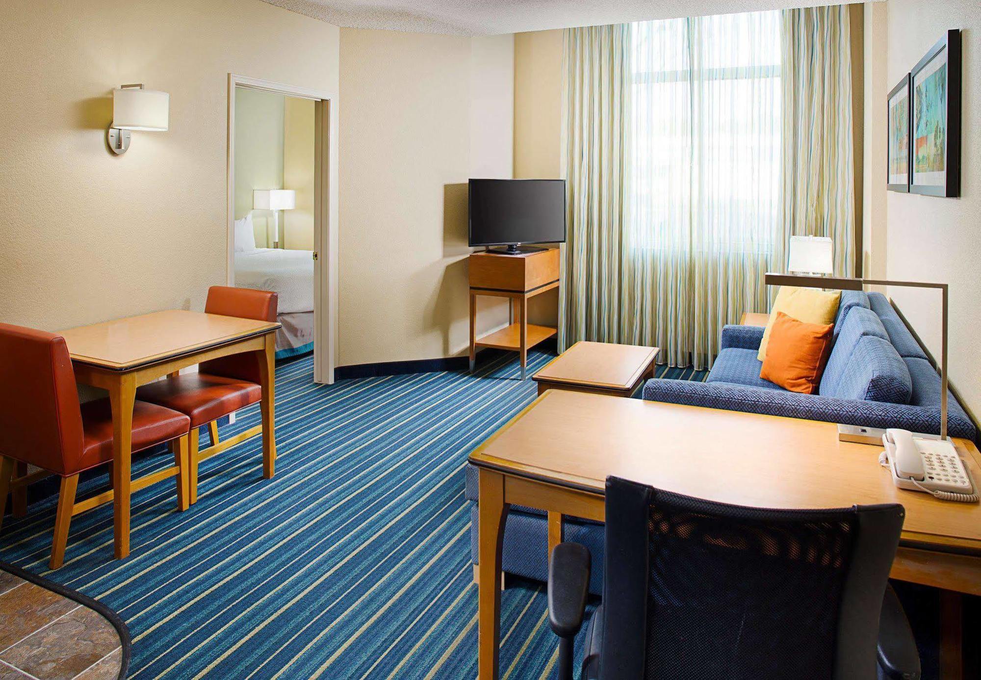 Residence Inn By Marriott Anaheim Resort Area/Гарден Гров Экстерьер фото